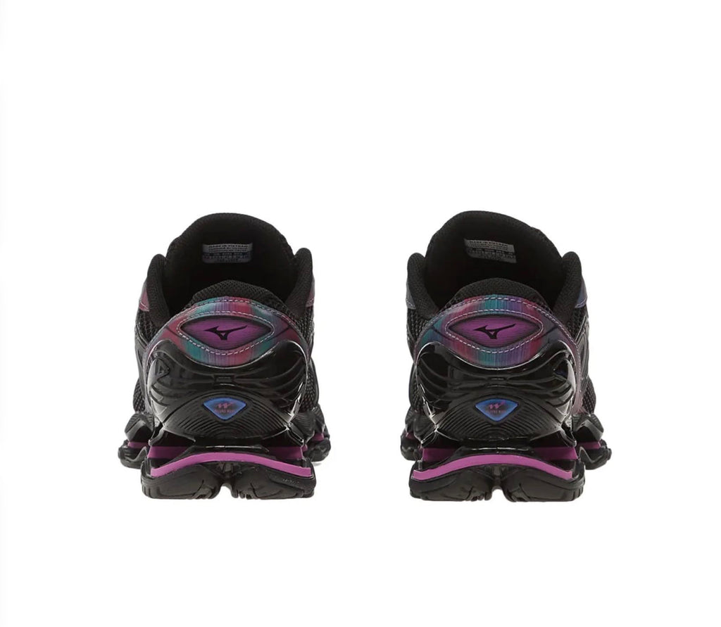 Mizuno black and purple